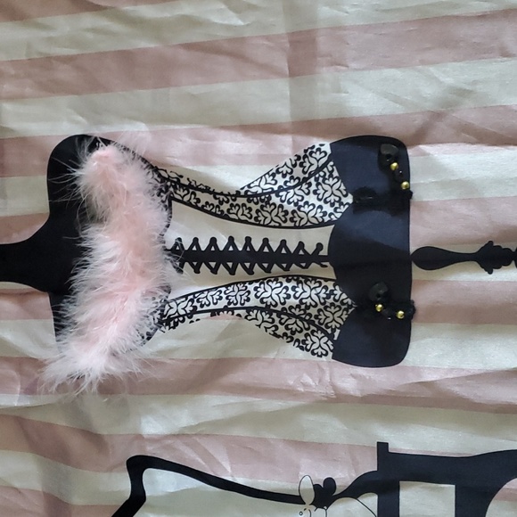 Shower Curtain - Picture 2 of 4